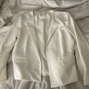 a white nine west jacket
